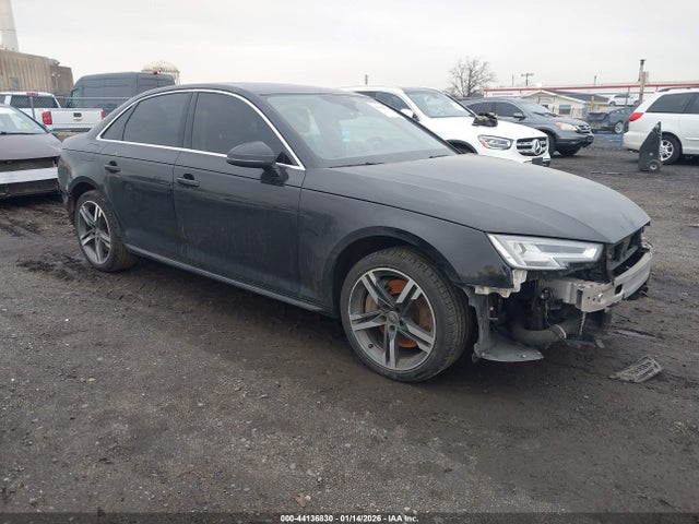 2017 AUDI A4 WAUENAF47HN019003 Photo 0