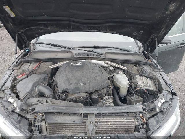 2017 AUDI A4 WAUENAF47HN019003 Photo 9