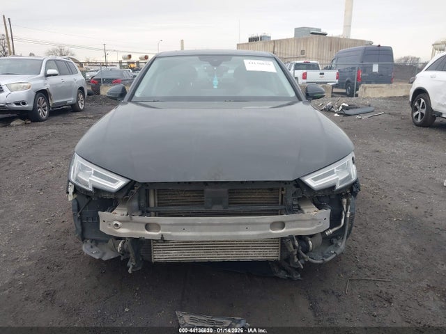 2017 Audi A4 2.0t Premium მანქანა იყიდება აუქციონზე, vin: WAUENAF47HN019003, აუქციონის ნომერი: 44136830