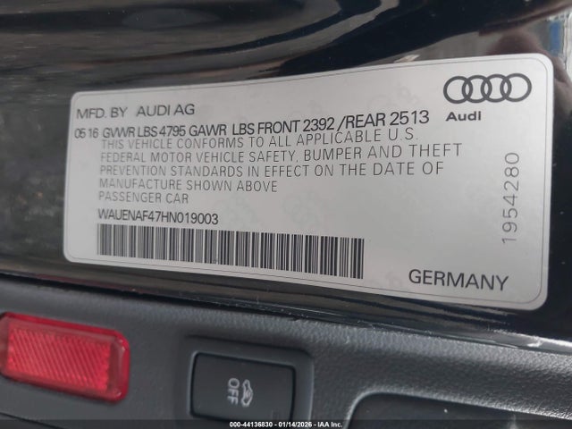 2017 AUDI A4 WAUENAF47HN019003 Photo 8