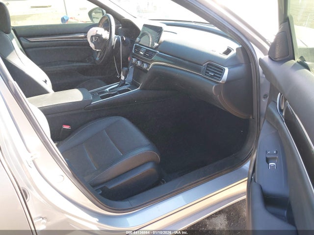1HGCV1F34KA043793 Honda Accord Sport