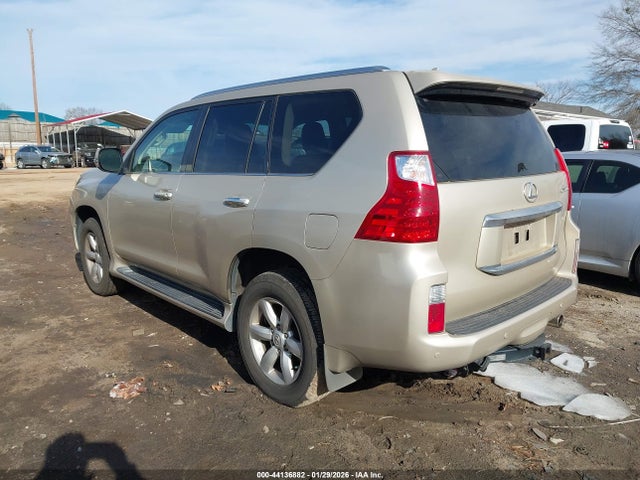 2011 LEXUS GX 460 JTJBM7FX6B5018855 Photo 2