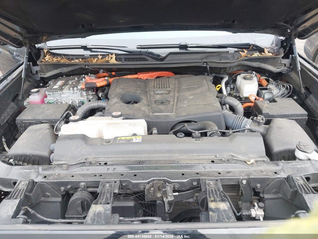 2023 TOYOTA TUNDRA HYBRID 5TFVC5DB2PX030575 Photo 9