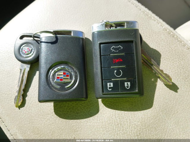 2011 CADILLAC DTS 1G6KH5E65BU130544 Photo 10