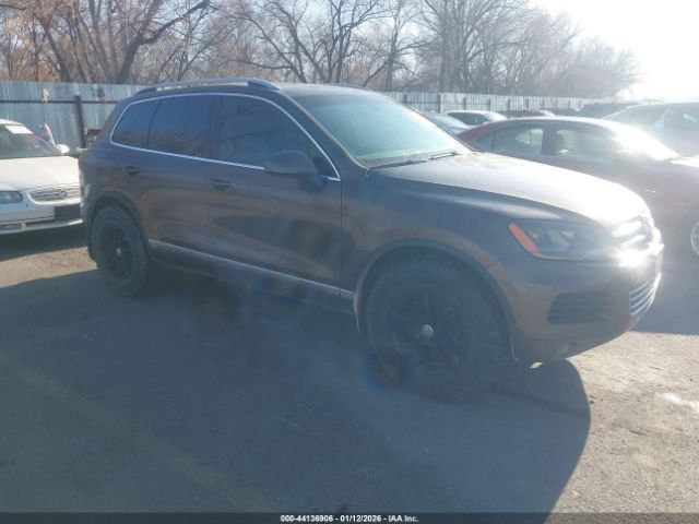 2013 VOLKSWAGEN TOUAREG WVGEF9BPXDD009303