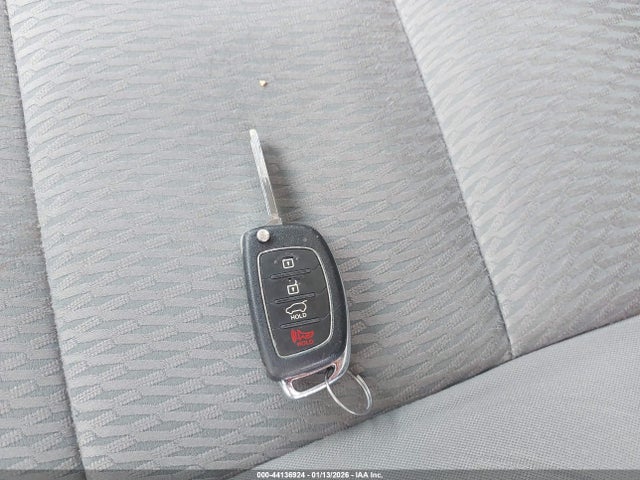 5XYZTDLB7GG305759 Hyundai Santa Fe Sport 2.4l