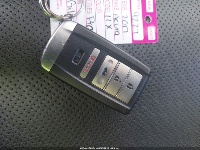 2017 ACURA ILX 19UDE2F75HA006094 Photo 10