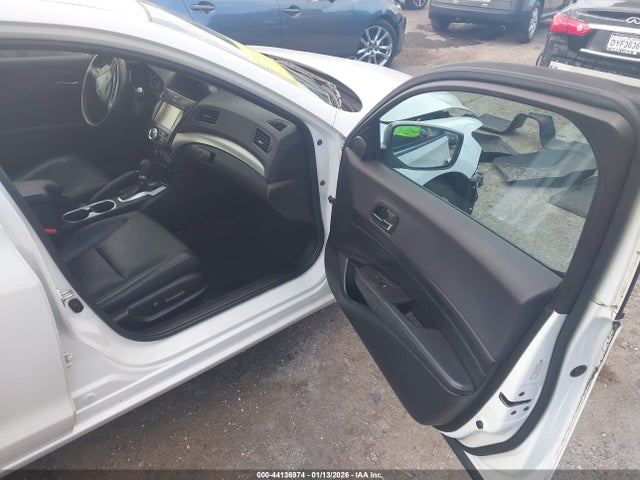 2017 ACURA ILX 19UDE2F75HA006094 Photo 4
