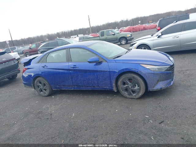 44136983 :رقم المزاد ، KMHLM4AJ7PU070433 vin ، 2023 Hyundai Elantra Hybrid Blue مزاد بيع