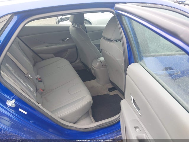 44136983 :رقم المزاد ، KMHLM4AJ7PU070433 vin ، 2023 Hyundai Elantra Hybrid Blue مزاد بيع