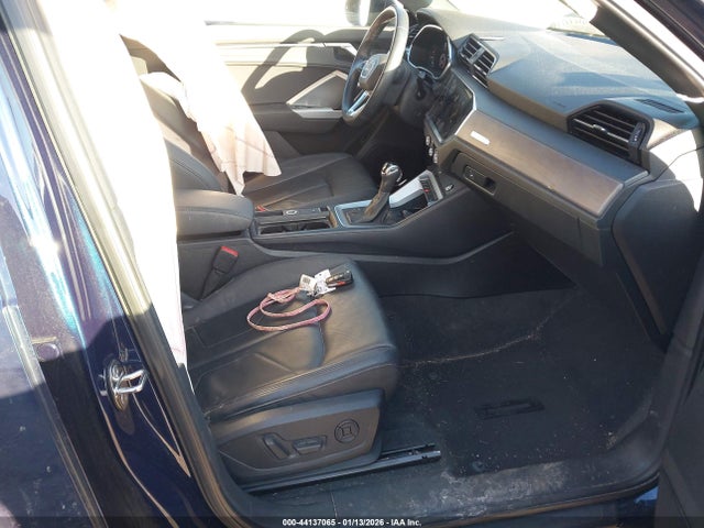 WA1BECF39K1066681 Audi Q3 2.0t Premium