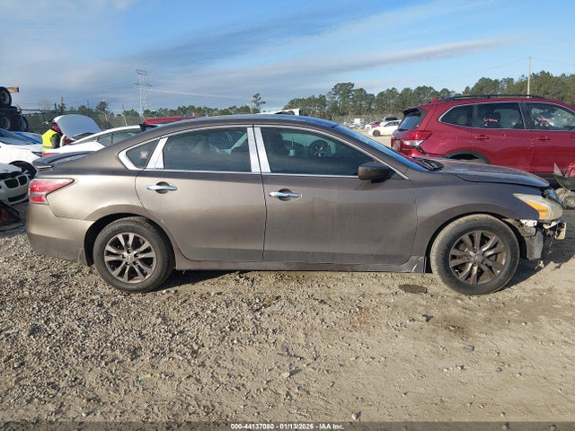 1N4AL3AP9FN921675 Nissan Altima 2.5 S