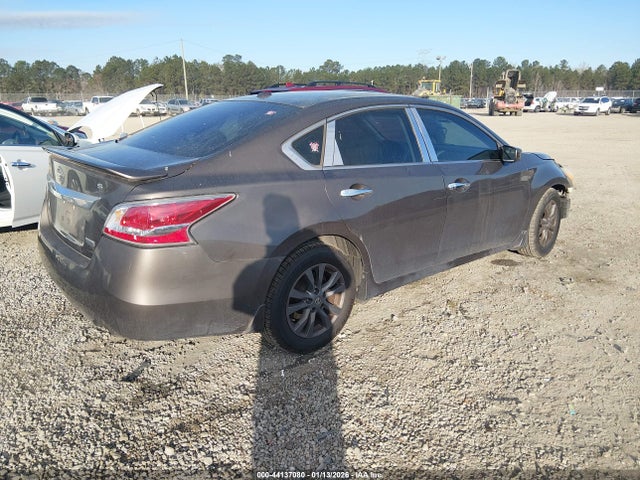 1N4AL3AP9FN921675 Nissan Altima 2.5 S