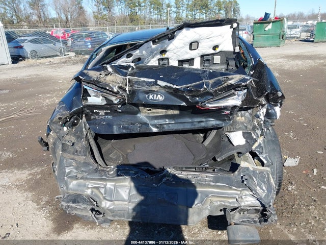 KIA FORTE S 2017 3KPFL4A70HE017615 Image 16