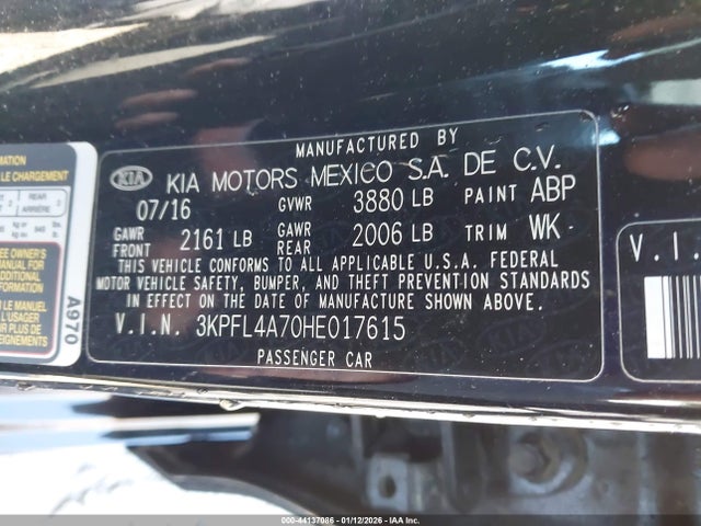 KIA FORTE S 2017 3KPFL4A70HE017615 Image 9
