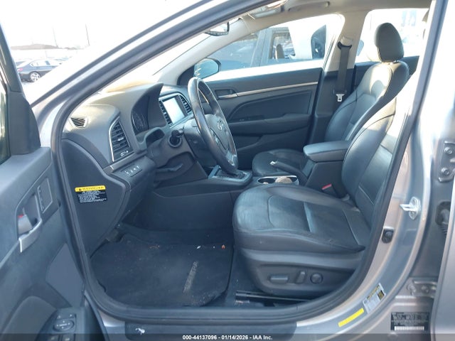 5NPD84LFXHH044605 Hyundai Elantra Limited
