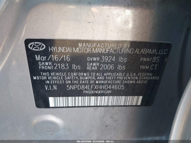 5NPD84LFXHH044605 Hyundai Elantra Limited