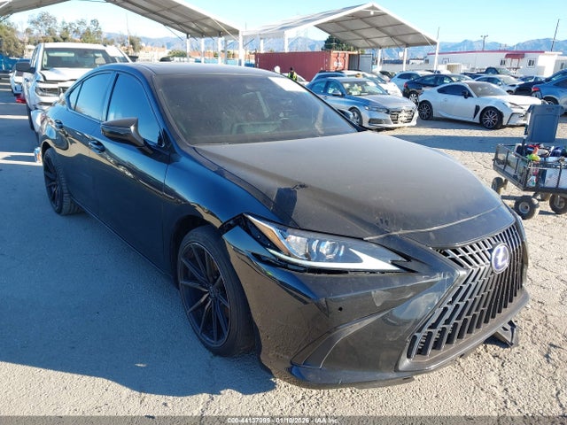 2022 LEXUS ES 300H 58ADA1C13NU026069