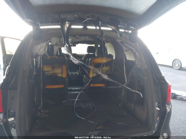 5FNRL6H82KB078084 Honda Odyssey Touring