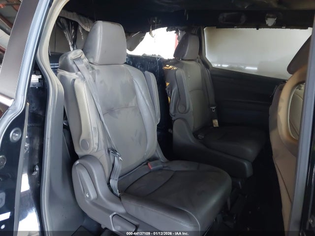 5FNRL6H82KB078084 Honda Odyssey Touring