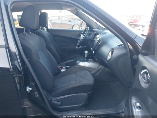 2015 NISSAN JUKE JN8AF5MR6FT506985 Photo 4