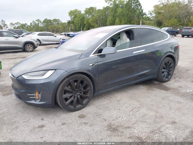 2020 TESLA MODEL X 5YJXCBE28LF297973 Photo 1
