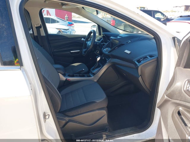 1FMCU0GX6EUA05509 Ford ESCAPE SE