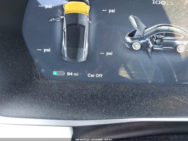 Продажа на аукционе авто 2017 Tesla Model S 100d/60d/75d/90d/p100d, vin: 5YJSA1E20HF197089, номер лота: 44137137