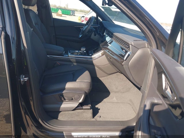 2025 AUDI Q7 WA1LCBF74SD021802 Photo 4
