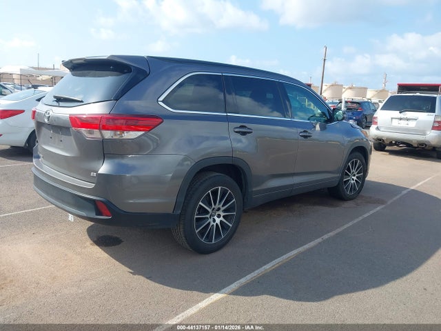 5TDKZRFHXHS526502 Toyota Highlander Se