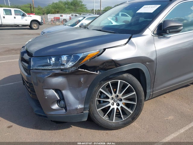 5TDKZRFHXHS526502 Toyota Highlander Se