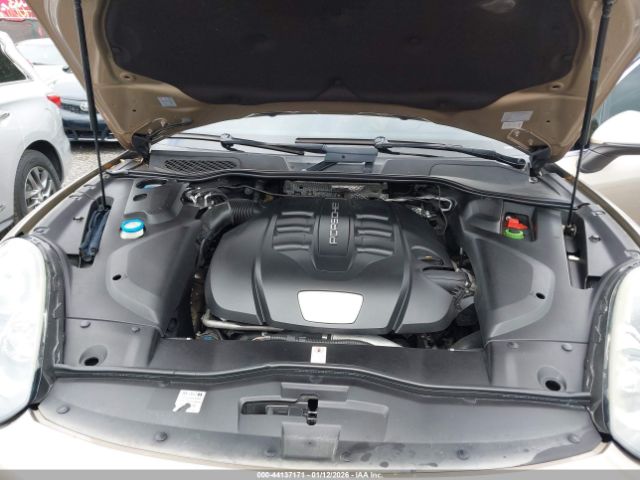 2016 PORSCHE CAYENNE WP1AF2A27GKA40300 Photo 9