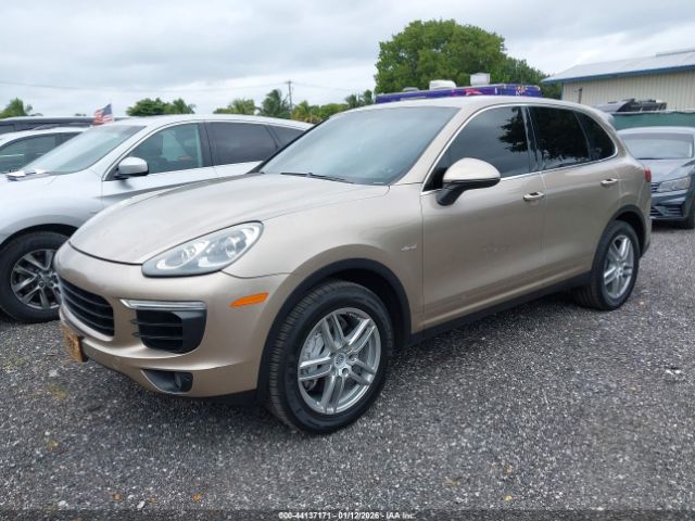 2016 PORSCHE CAYENNE WP1AF2A27GKA40300 Photo 1