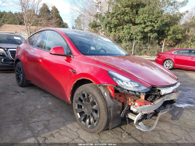 2023 TESLA MODEL Y 7SAYGDEE3PA099340 Photo 0