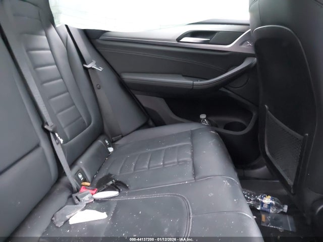 2018 BMW X3 5UXTS3C52J0Y99122 Photo 7