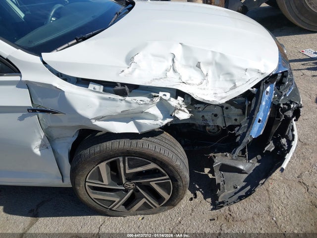 3VWGM7BU1PM052530 Volkswagen Jetta 1.5t Sel