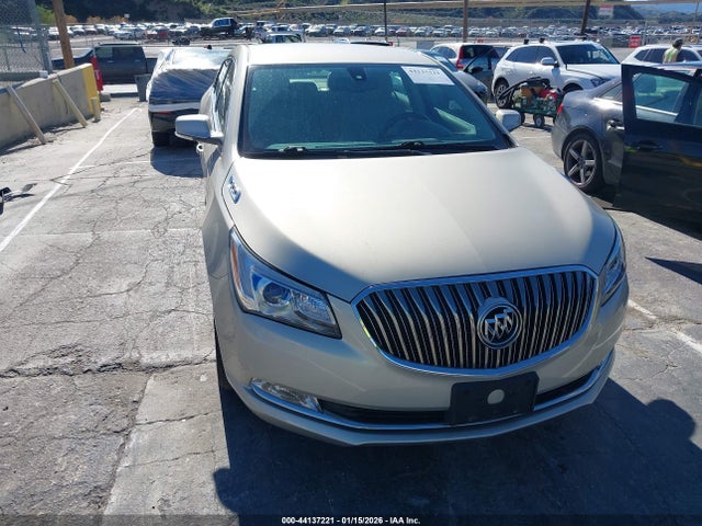 1G4GB5G31EF151046 Buick Lacrosse Leather Group