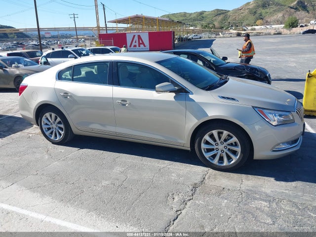 1G4GB5G31EF151046 Buick Lacrosse Leather Group