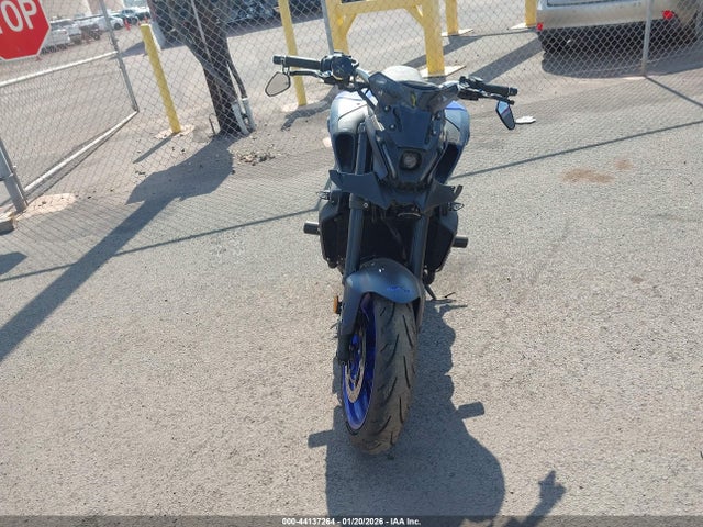 JYARN71E6NA002327 Yamaha MT09