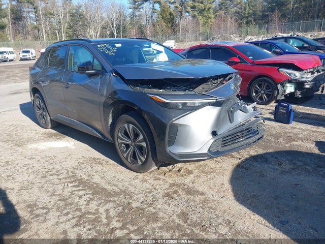 2024 TOYOTA BZ4X JTMABACA5RA081013