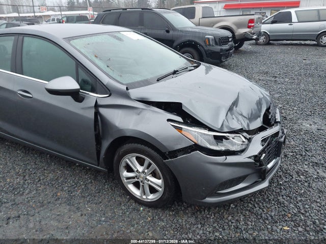 1G1BH5SEXJ7148343 Chevrolet Cruze Lt Auto