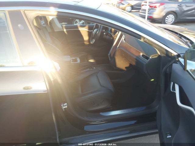 2018 TESLA MODEL S 5YJSA1E2XJF247860 Photo 4