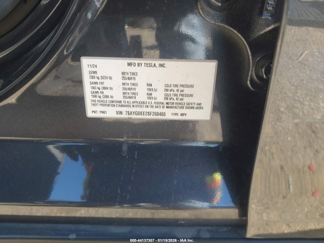 2025 TESLA MODEL Y 7SAYGDEE2SF260465 Photo 8