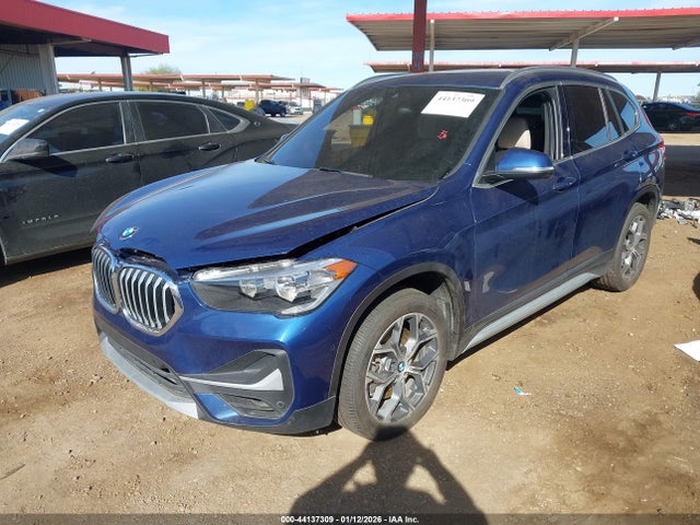 2021 BMW X1 WBXJG7C08M5T06721 Photo 1