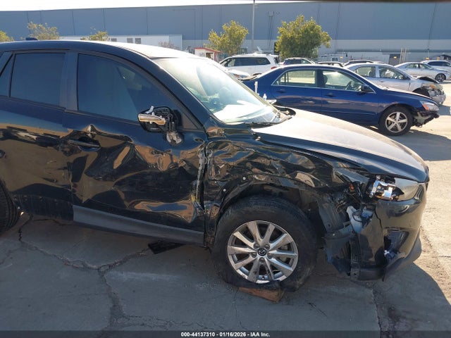 Продаж на аукціоні авто 2015 Mazda Cx-5 Sport, vin: JM3KE2BE4F0527487, номер лоту: 44137310