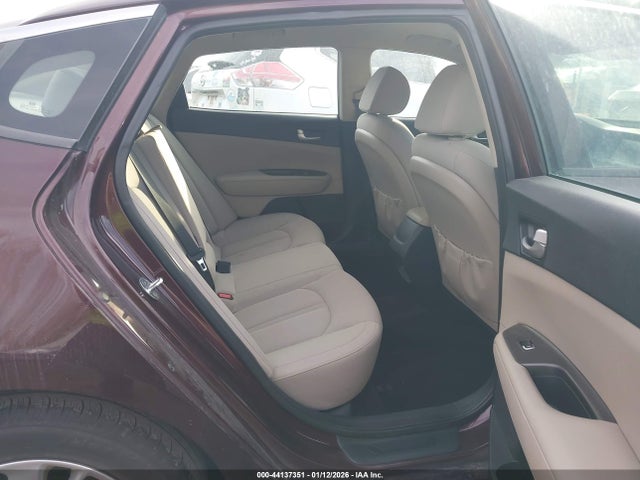 5XXGT4L37JG249804 KIA Optima Lx