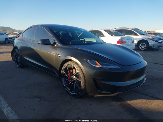 2024 TESLA MODEL 3 5YJ3E1ET5RF821441 Photo 0