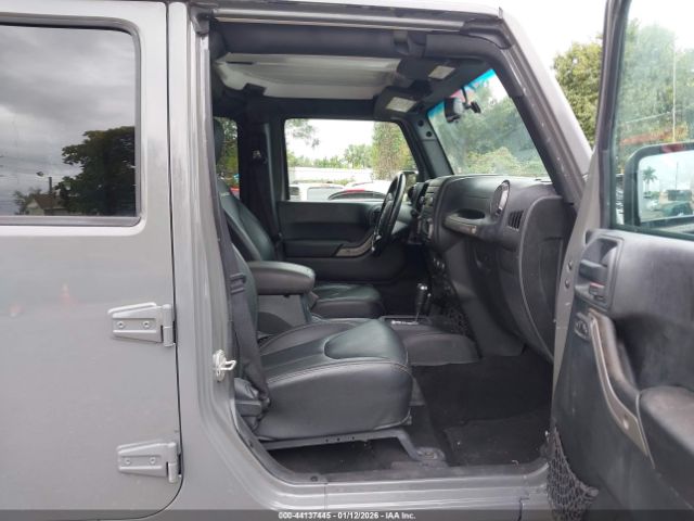 2017 JEEP WRANGLER UNLIMITED 1C4BJWFG8HL687770 Photo 4