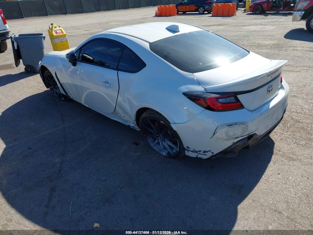 Toyota Gr86 Premium 2024 JF1ZNBE18R9760150 Image 3