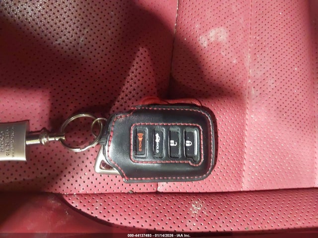 2023 LEXUS IS 500 JTHAP1D26P5002624 Photo 10